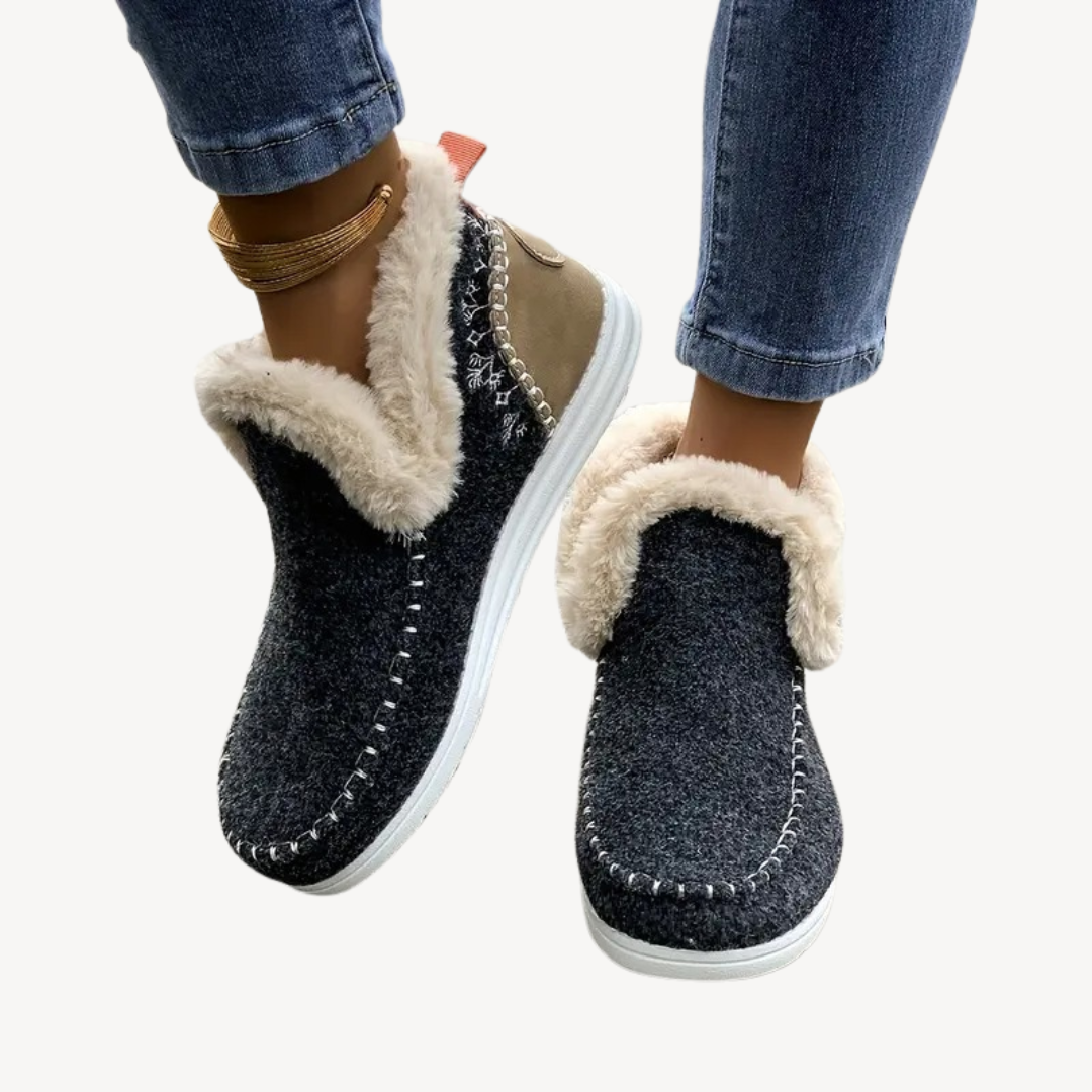 Women’s Chic Casual Shoes | Stylish Design